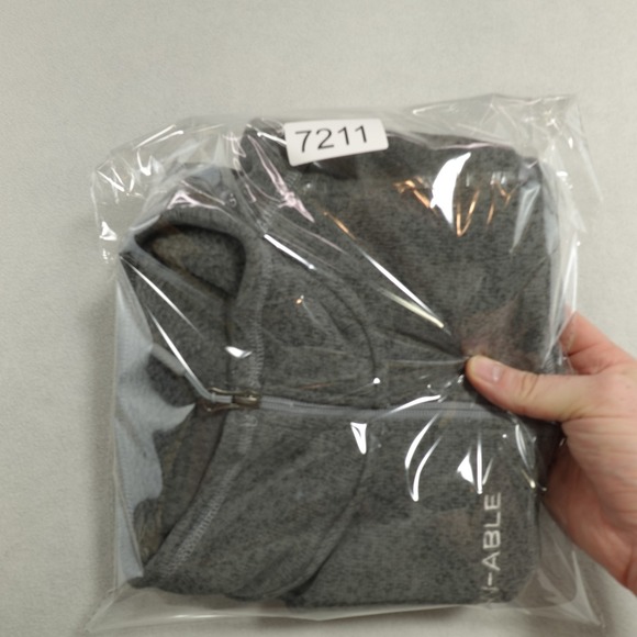 The North Face Vest Size Medium Gray Sweater Fleece Full Zip Gorpcore Logos NEW - Picture 13 of 13